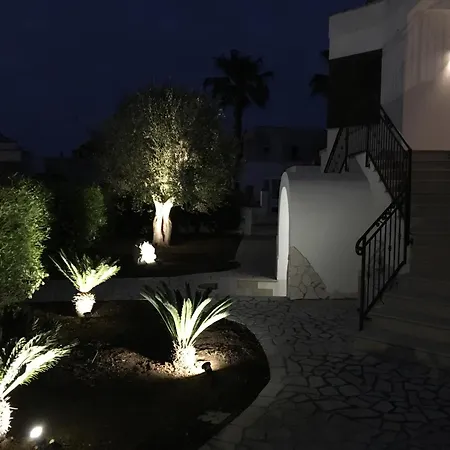 Paradise בית הארחה אוג'אנו לה קייזה